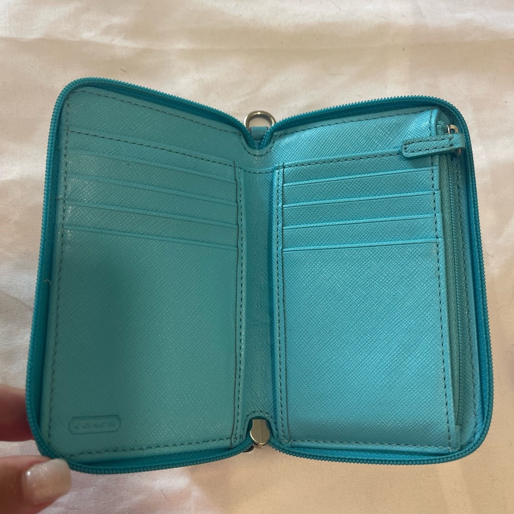 Coach Campbell leather Turnlock essential zip Turquoise Zip Around Card Wallet - Picture 3 of 6